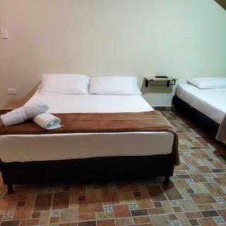 HOSPEDAJE EN ESPLENDOR - Jardin - 8