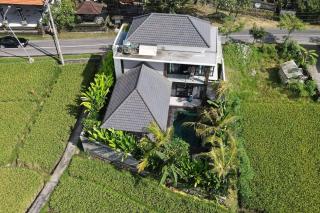 Danniel Luxury Villa Pererenan - Tumbak Bayuh - 3