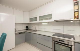 Nice Home In Vinjani Donji - 3