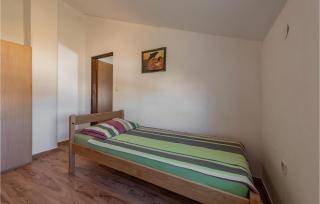 2 Bedroom Gorgeous Apartment In Vir - Vir - 2