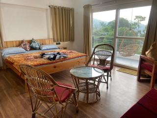 Meraki Living Luxury Homestay, Mukteshwar - Nainital - 1