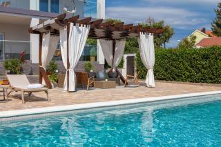 Villas Pakoštane - Pakoštane - 9