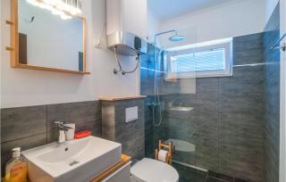 Lovely Apartment In Sutivan With Wifi - Sutivan - 3