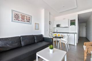 Home2Book Cozy Apartment Beach Front Las Canteras - Las Palmas de Gran Canaria - 2