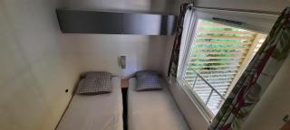 Mobil-Home 6 pers sur une grande parcelle, proche Paris camping 3 étoiles - 2