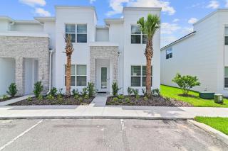 New Modern & Spacious Townhouse near Disney - 4BR and 3FB - Orlando - 9