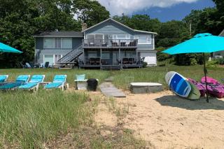 Bayfront Wareham Retreat with Private Beach! - Wareham - 0