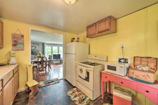 Cheerful Grand Rivers Cottage, half Mi to Lake - Grand Rivers - 3