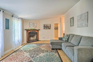 Mt Pleasant Retreat with Grill 10 Mi to Beach - 5