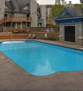 Freshly Upgraded Cozy Loft @ North Creek Resort - Blue Mountains - 4