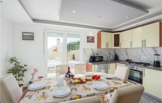 Awesome Home In Ruda With Wifi - Ruda - 9