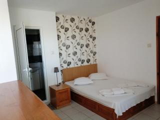 Ianakiev Guest House - Chernomorets - 6