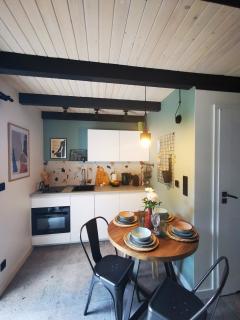 Przystań Dobrej Energii, domki całoroczne z gorącą balią z hydromasażem - 2