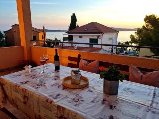 apartman NOMI - Brodarica - 7
