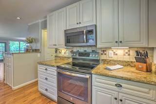 The Lake Escape Boat Dock, Fire Pit, Kayak! - 4