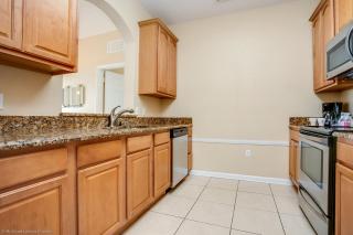 4814 Cayview Avenue #401 - 3