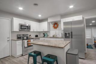 The Harmony Designer Home in Central DFW home - North Richland Hills - 4
