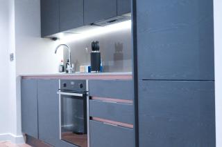 City Centre Luxury studio apartment suite with garden view - 3