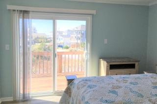 The Sleepy Seastar - North Topsail Beach - 1