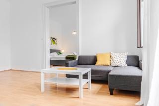 Pleasing 2BR Apt. AKH-Perfect for Groups - 8