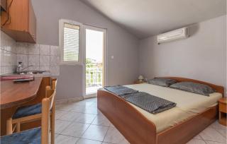 Gorgeous Apartment In Kakma With Wifi - 2