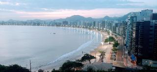 Apartamento temporada com garagem, Wi-Fi, Netflix - Guarapari - 1