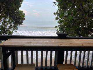 Lippo carita selatan condo 3bedroom langsung pantai - Carita - 4