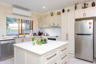 Sovereign Hill Country Villa - 8
