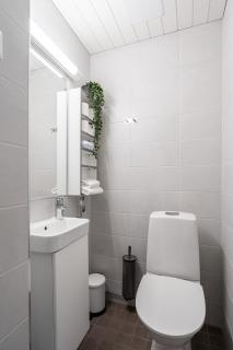"PENTHOUSE" - Renovated 1BR Apt with Sauna & 60m2 Private Terrace, Hosted by 2ndhomes - Tampere - 1