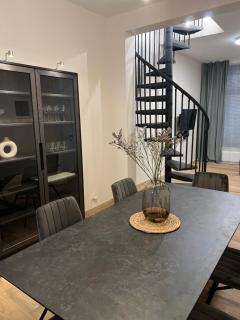 Exclusive two-level apartment with private terrace on the canal Brussels - Bruxelles - 0