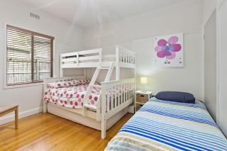 Milville - Apollo Bay - 2