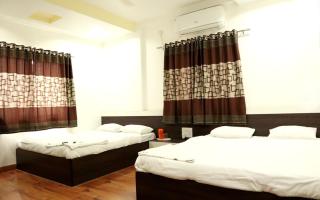Hotel United House - Shirdi - 4