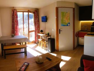 Appartement rénové au cœur d'Arêches-Beaufort, proche pistes, balcon plein sud, piscine, pour 4 pers. - FR-1-342-167 - Arêches-Beaufort - 9
