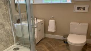 Oulton Park Lodge - 9