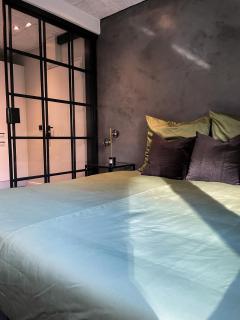 NY style entire apartment w/private cozy terrace - 8