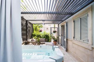 Luxury Apartments Elizabeth - Podstrana - 0