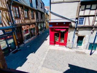 2 pièces totalement rénové au cœur de Bourges - 0