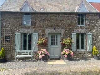 La Petite Maison - No 4 La Relierie - Gavray - 9