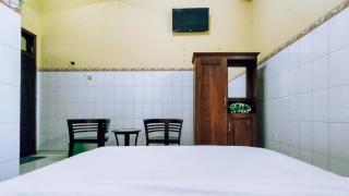 Hotel Shinta 1 near Stasiun Kertosono Mitra RedDoorz - 4