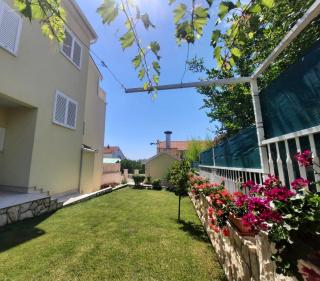 Apartmani Anita - Brodarica - 4