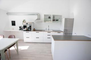 Stadium / Central / Park / Art Gallery - 4