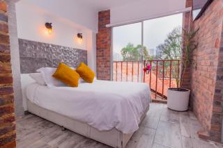ApartaSuites & Hotel Bogota Suamox - Bogota - 1