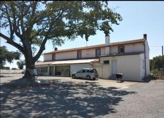 2 SDB - 2 Chambres - 1 lit d'appoint enfants - 0