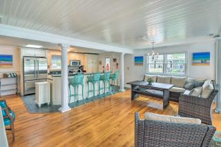 Grasonville Home with Private Pool on the Water - 6