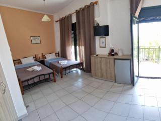 By Captains Studio - Lerápetra - 6
