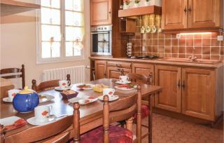 3 Bedroom Nice Home In Ploumilliau - Ploumilliau - 6