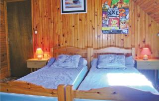 3 Bedroom Nice Home In Ploumilliau - Ploumilliau - 3