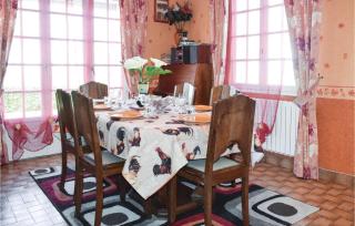 3 Bedroom Nice Home In Ploumilliau - Ploumilliau - 2