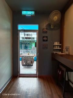 Cow B Homestay 城景 - Semporna - 9