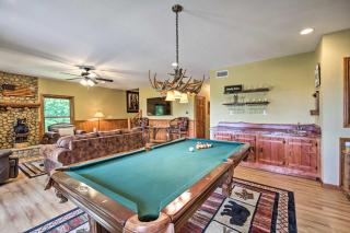 Spacious Murphy Chalet with Hot Tub Mtn Views! - Salem - 8